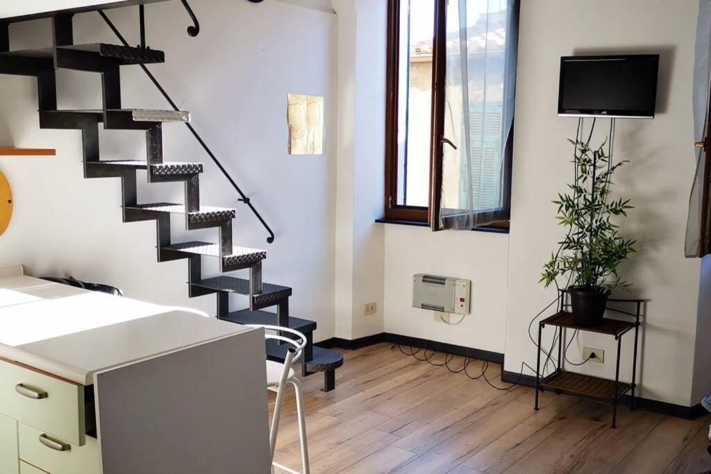 Studio Loft In The Center Sanremo For 3 People エクステリア 写真